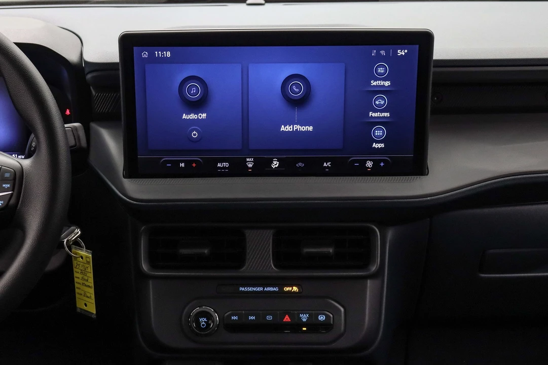 2025 Ford Maverick - Image 17 of 21