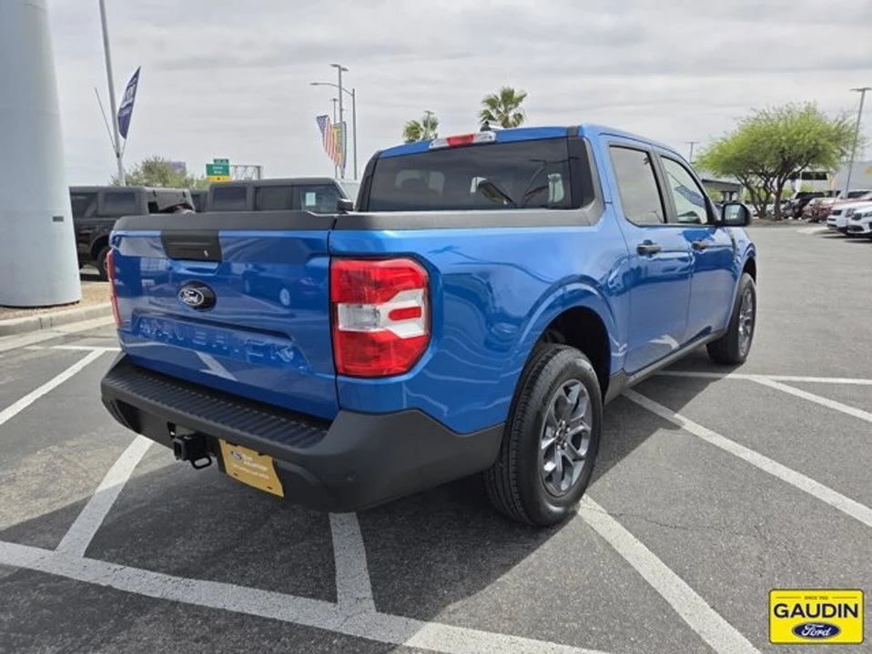 2025 Ford Maverick - Image 7 of 10