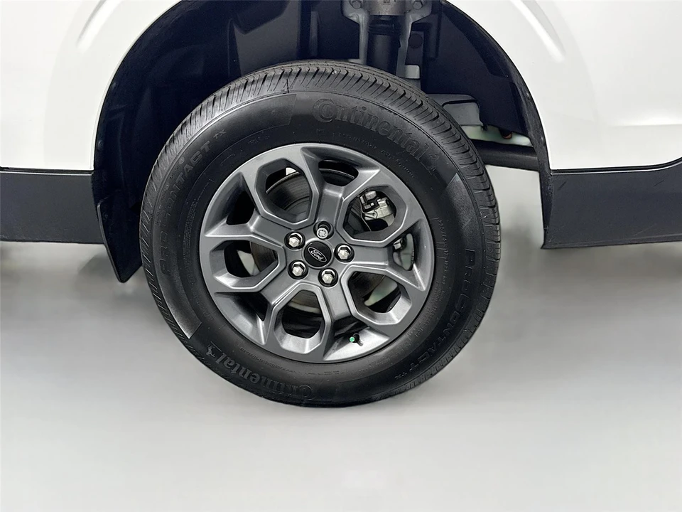 2025 Ford Maverick - Image 29 of 31