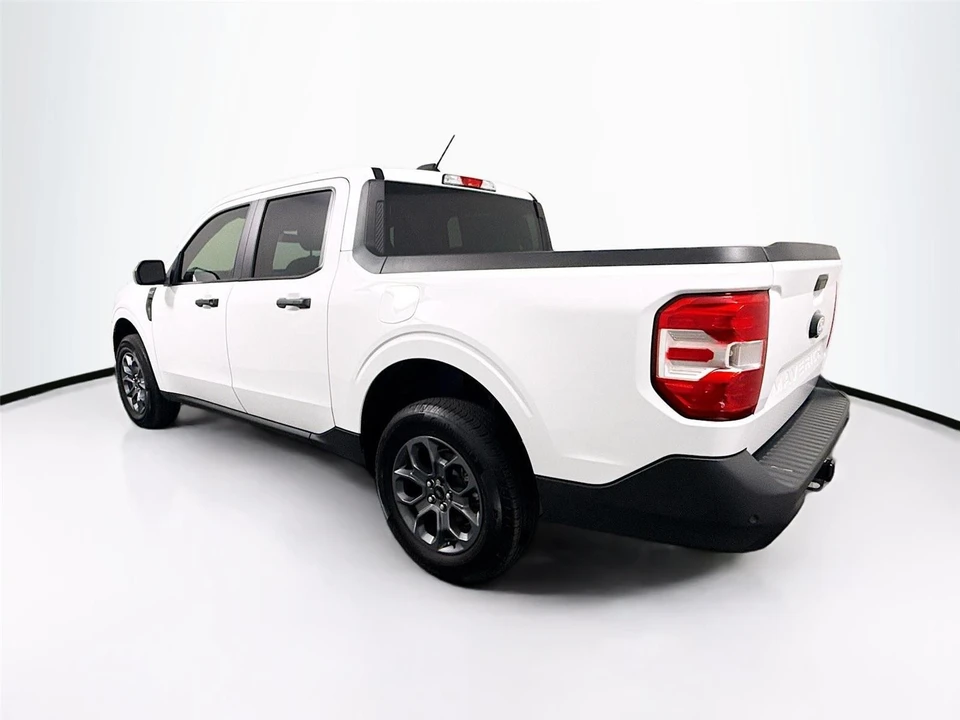 2025 Ford Maverick - Image 27 of 31