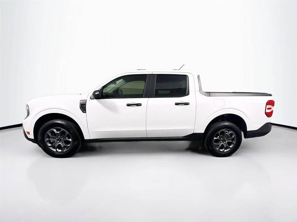 2025 Ford Maverick - Image 26 of 31