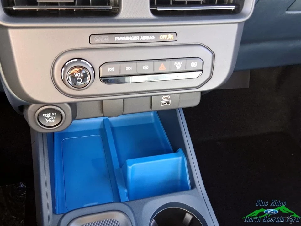 2025 Ford Maverick - Image 21 of 21