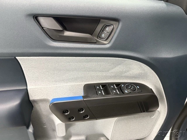 2025 Ford Maverick - Image 12 of 12