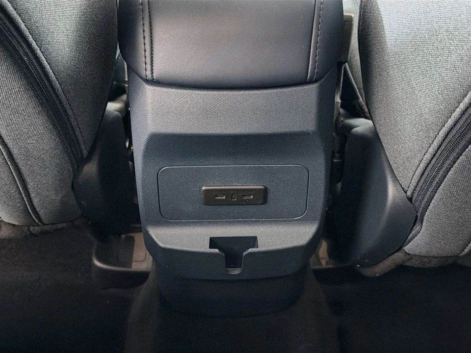 2025 Ford Maverick - Image 25 of 31