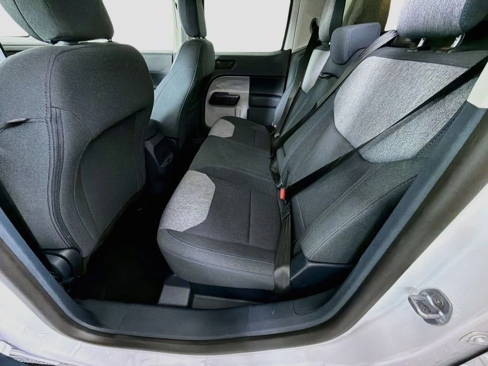 2025 Ford Maverick - Image 22 of 31