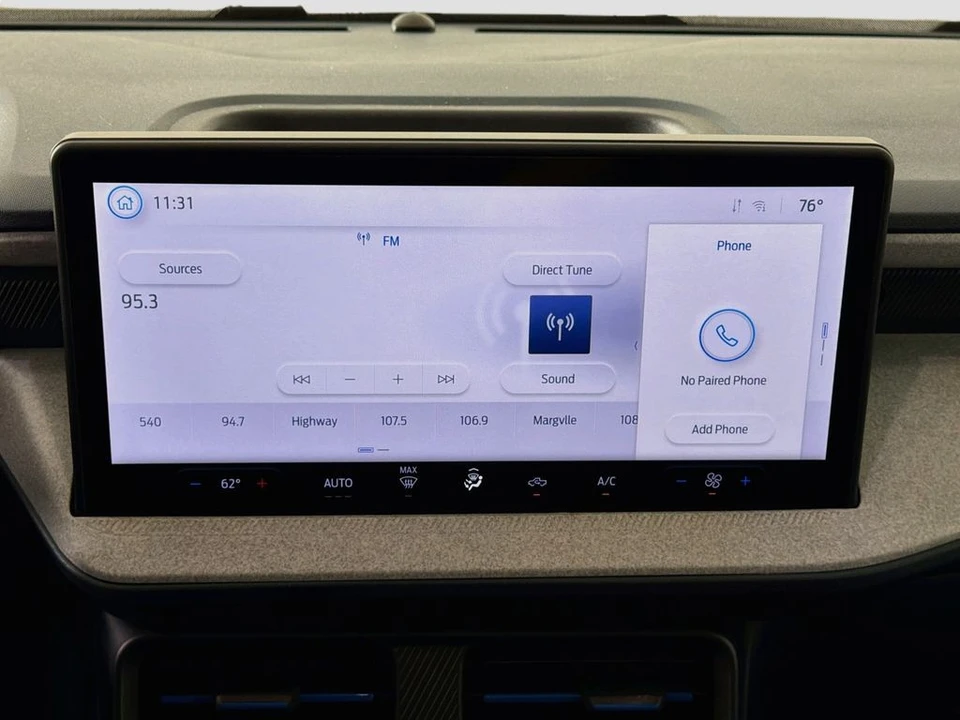 2025 Ford Maverick - Image 20 of 31