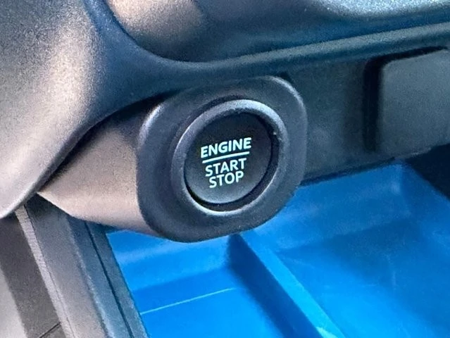 2025 Ford Maverick - Image 28 of 31