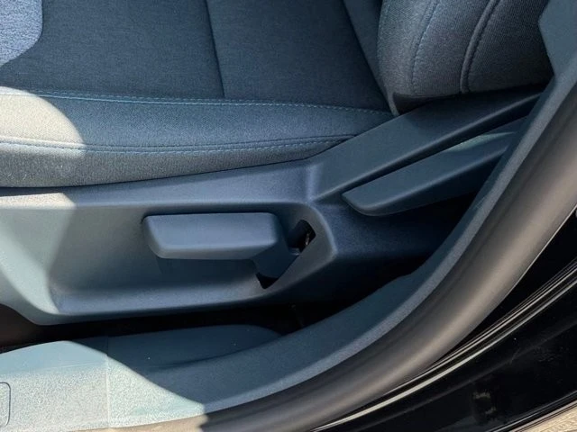 2025 Ford Maverick - Image 20 of 31