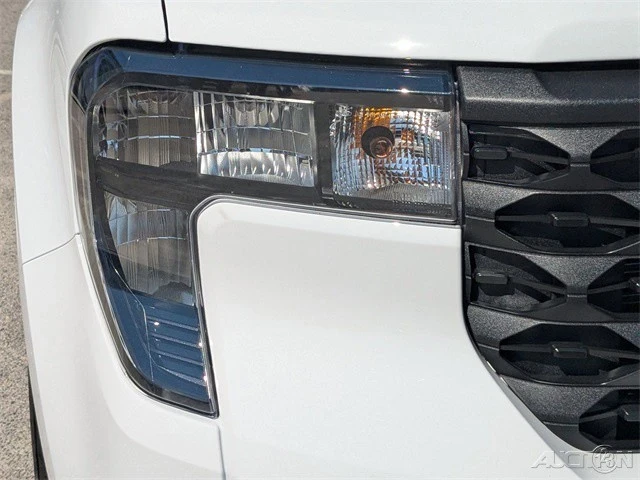 2025 Ford Maverick - Image 10 of 12