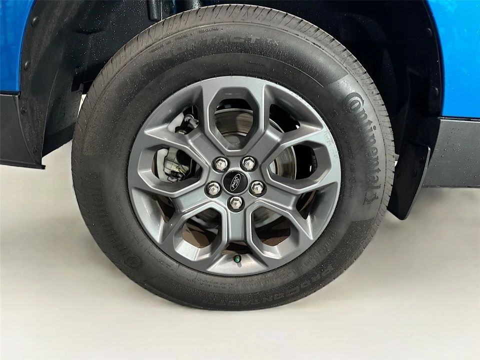 2025 Ford Maverick - Image 30 of 31
