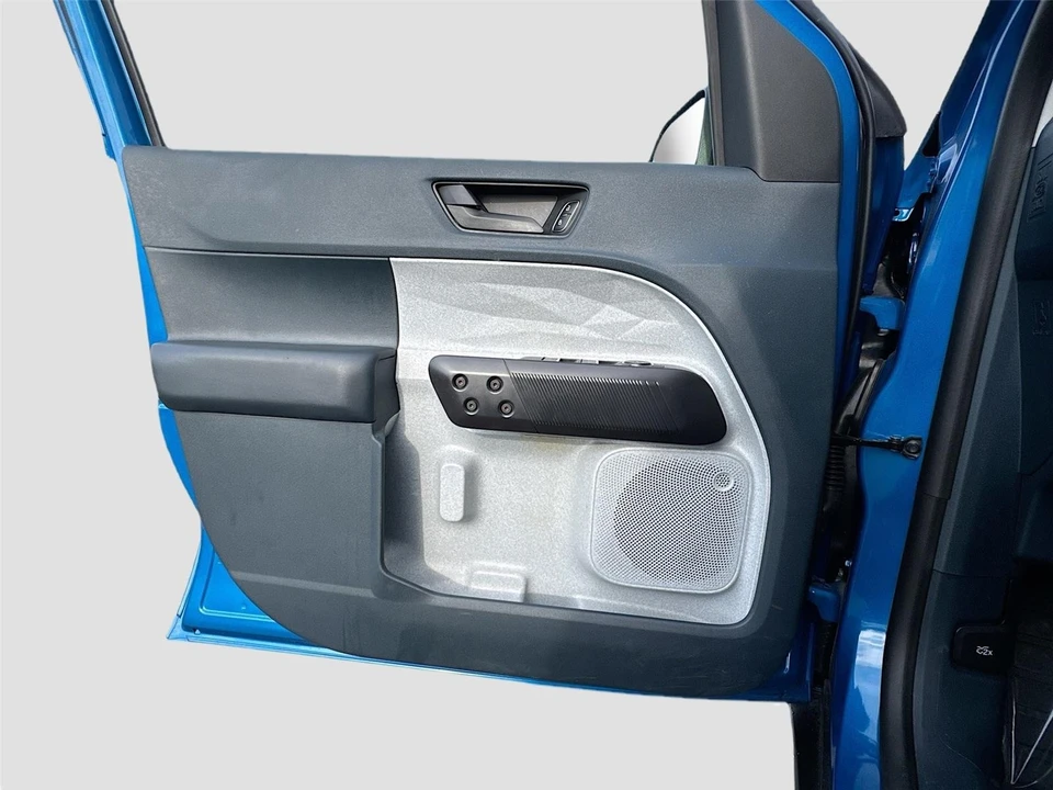 2025 Ford Maverick - Image 16 of 21
