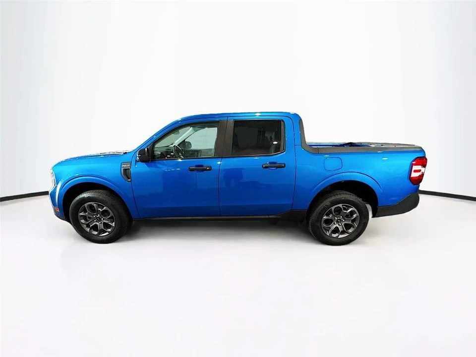2025 Ford Maverick - Image 25 of 31