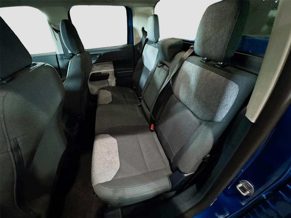 2025 Ford Maverick - Image 16 of 21