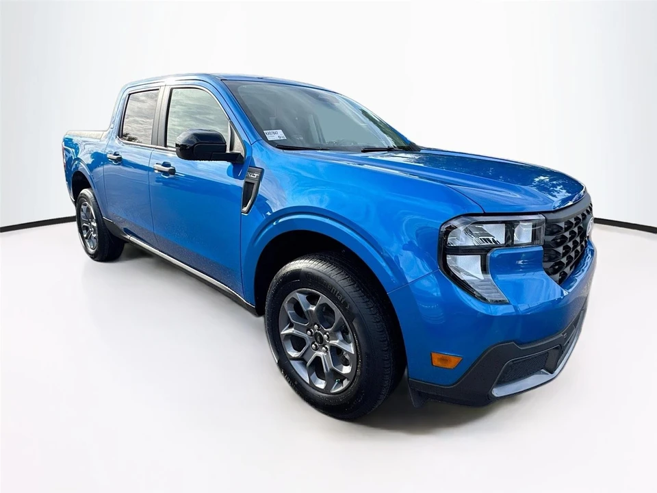 2025 Ford Maverick - Image 2 of 21