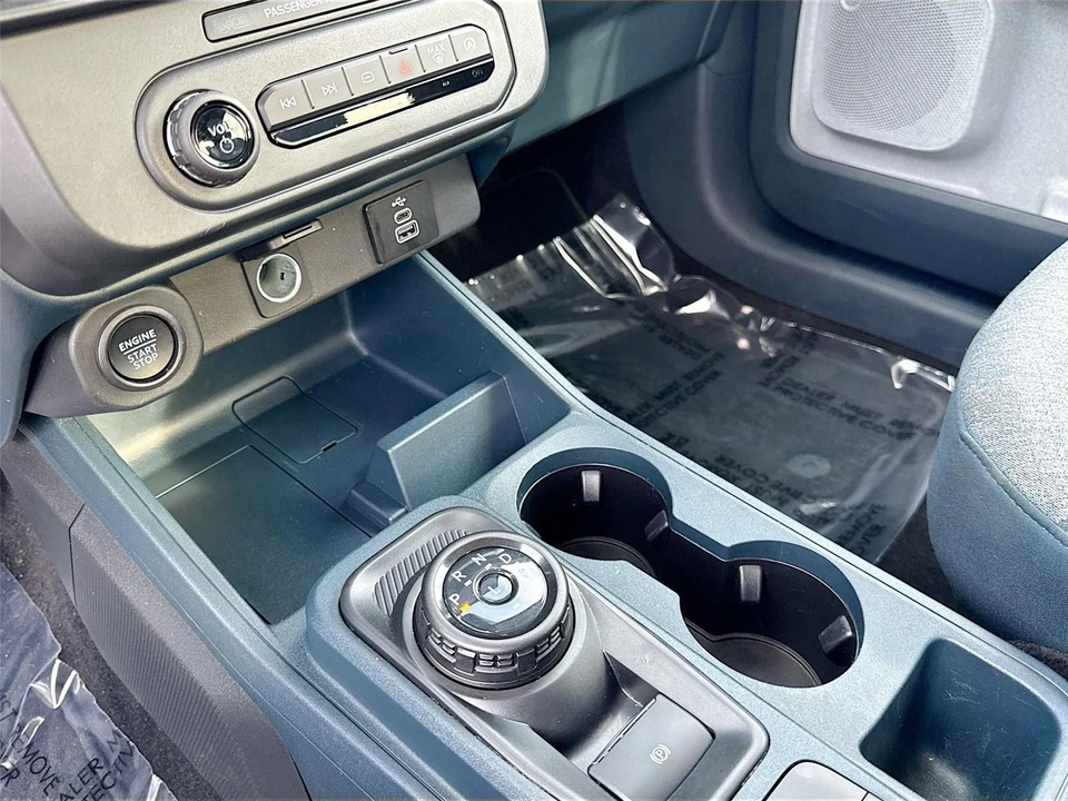 2025 Ford Maverick - Image 14 of 21