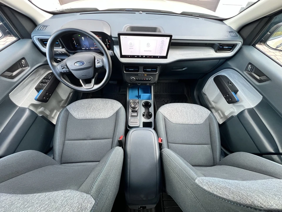 2025 Ford Maverick - Image 15 of 19