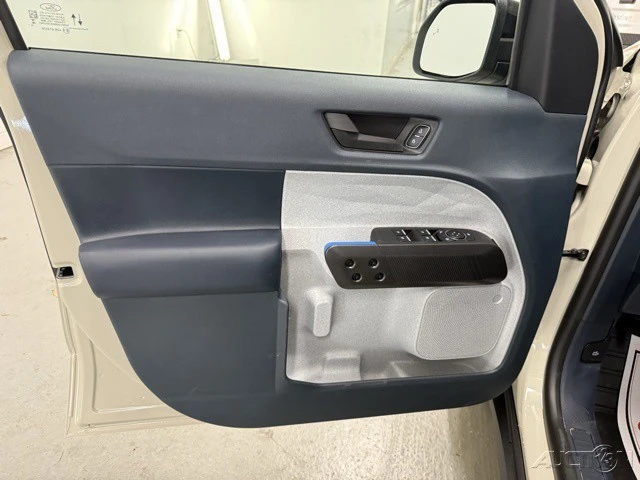 2025 Ford Maverick - Image 11 of 12