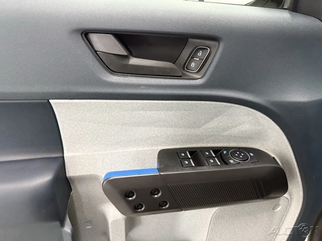 2025 Ford Maverick - Image 12 of 12