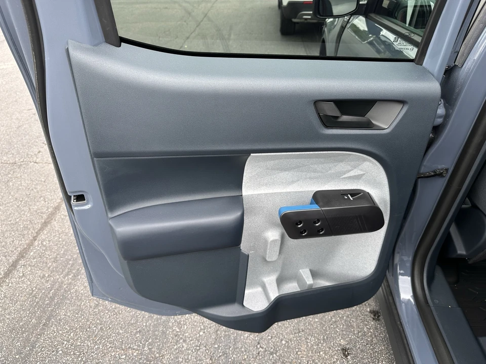 2025 Ford Maverick - Image 12 of 25