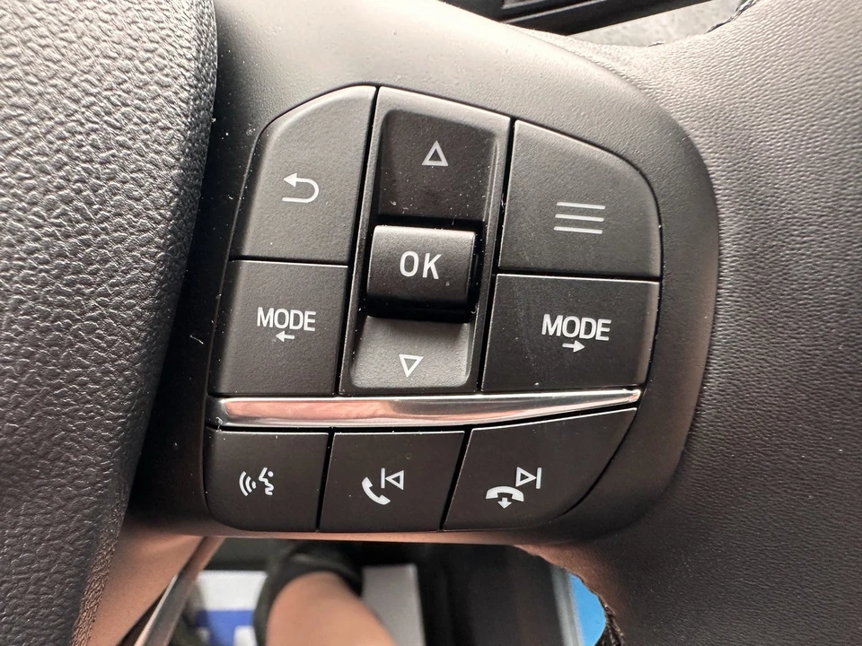 2025 Ford Maverick - Image 18 of 25