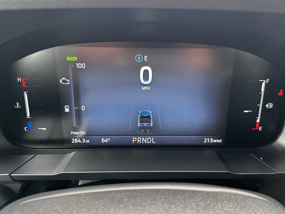 2025 Ford Maverick - Image 19 of 25
