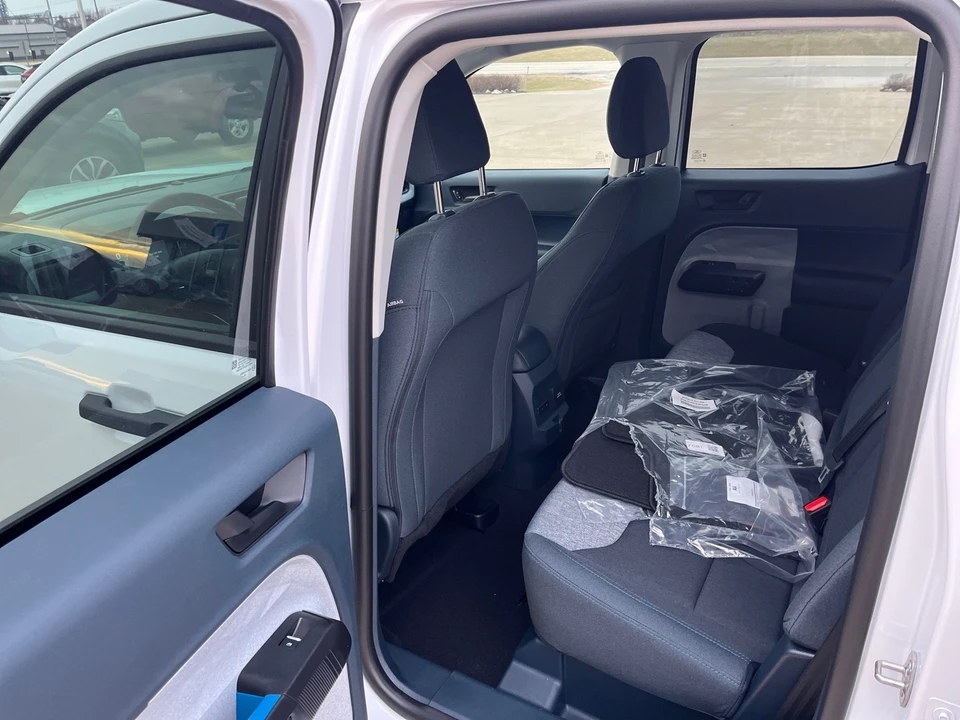 2025 Ford Maverick - Image 18 of 21