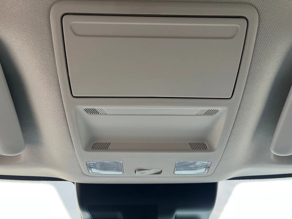 2025 Ford Maverick - Image 16 of 21