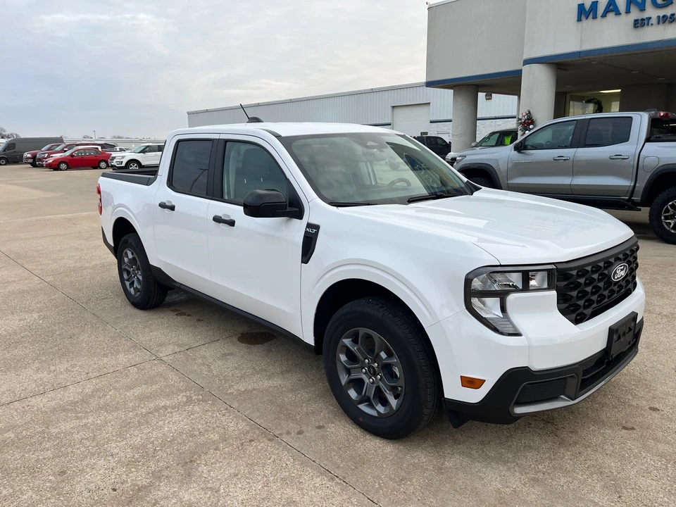 2025 Ford Maverick - Image 2 of 21