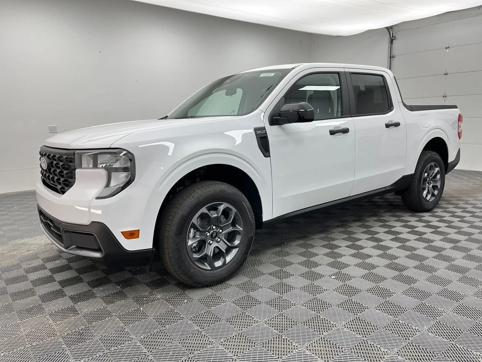 2025 Ford Maverick - Image 12 of 12