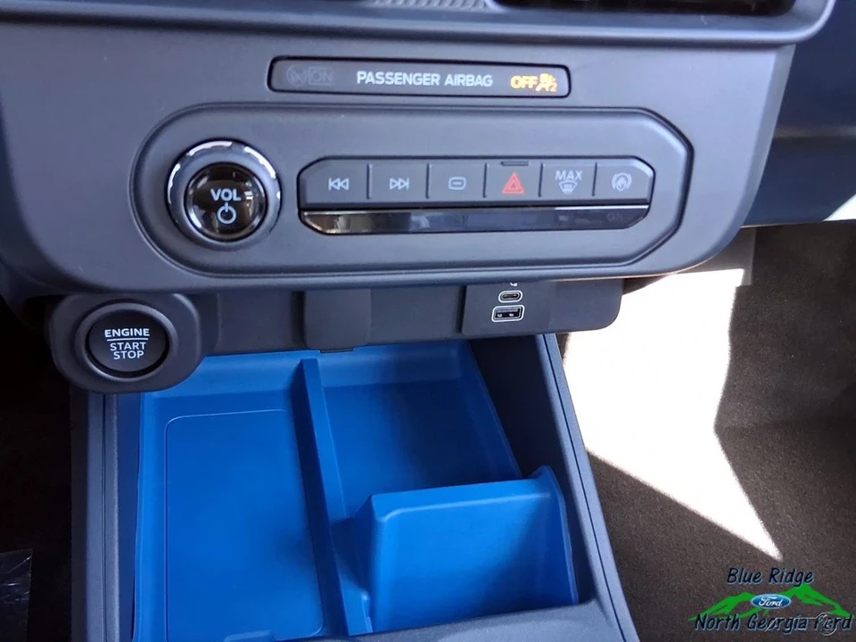 2025 Ford Maverick - Image 12 of 21