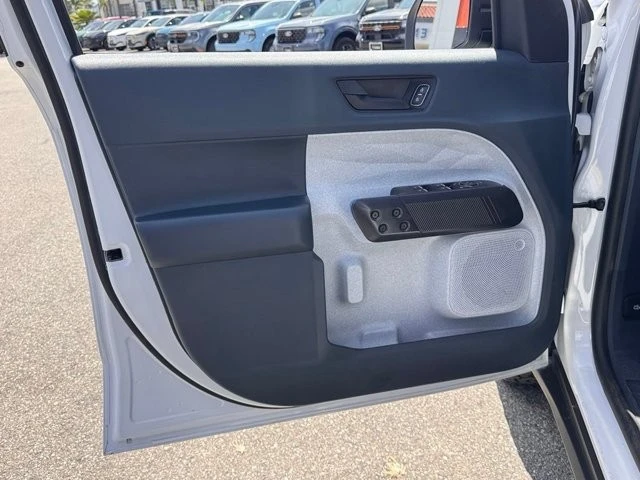 2025 Ford Maverick - Image 15 of 30