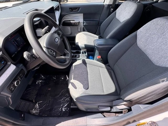 2025 Ford Maverick - Image 17 of 30