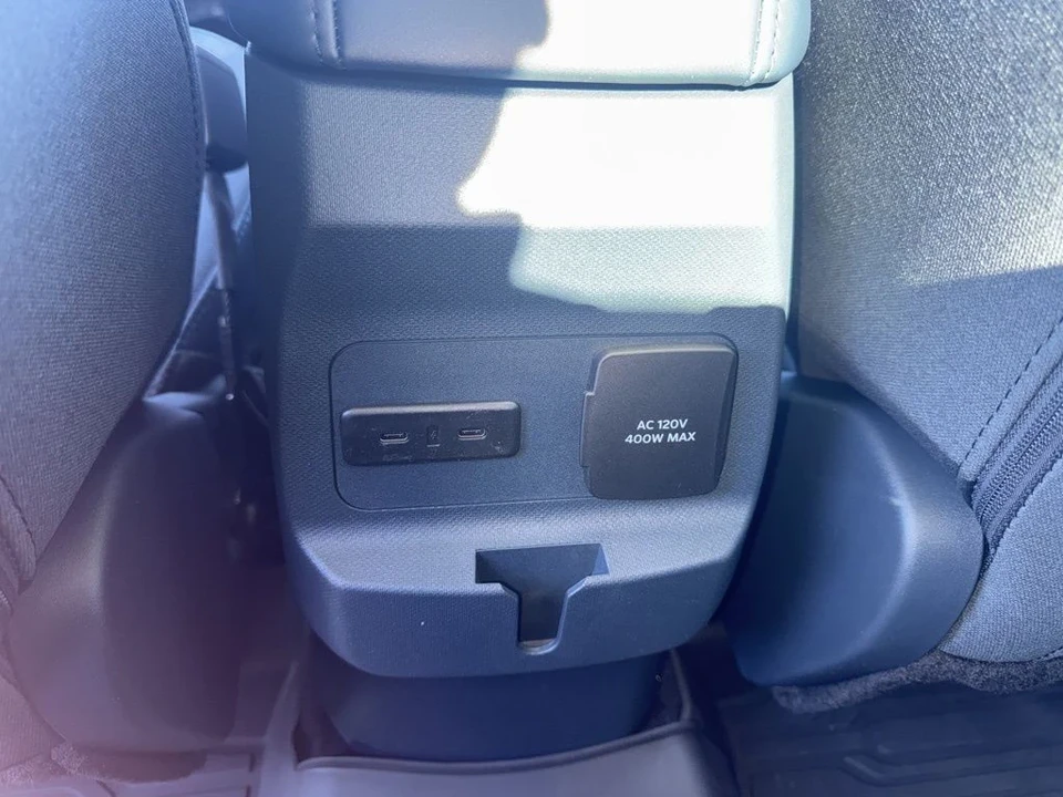 2025 Ford Maverick - Image 6 of 12