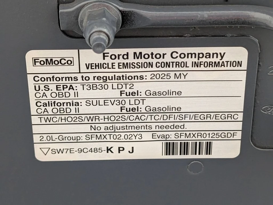 2025 Ford Maverick - Image 27 of 31