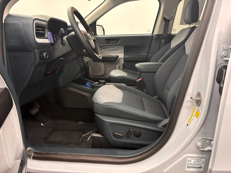 2025 Ford Maverick - Image 16 of 21