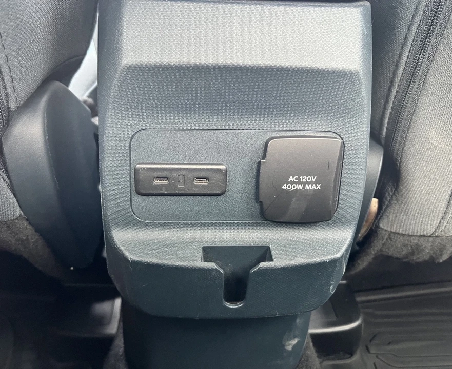 2025 Ford Maverick - Image 18 of 21