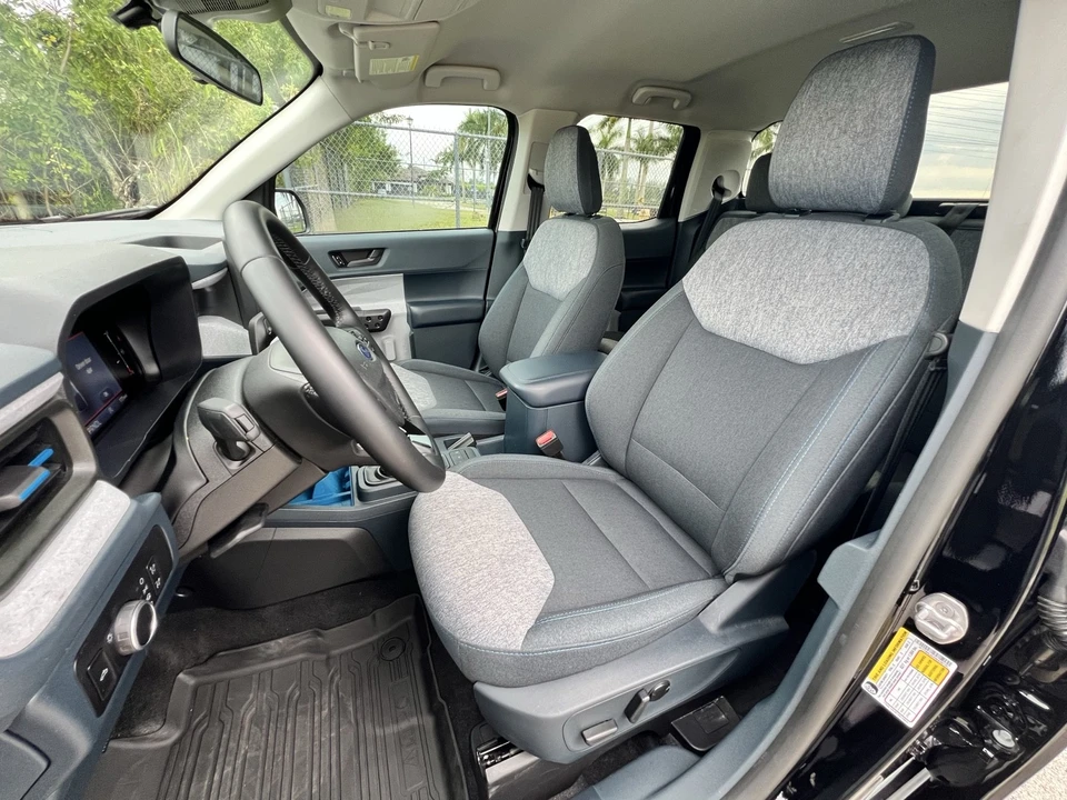 2025 Ford Maverick - Image 10 of 21