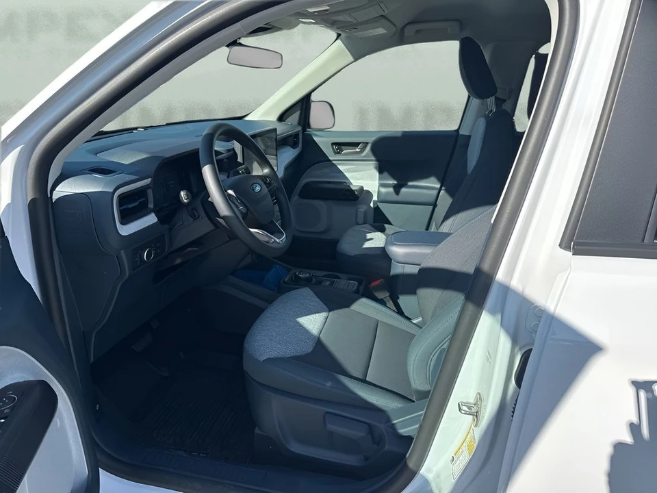 2025 Ford Maverick - Image 9 of 21