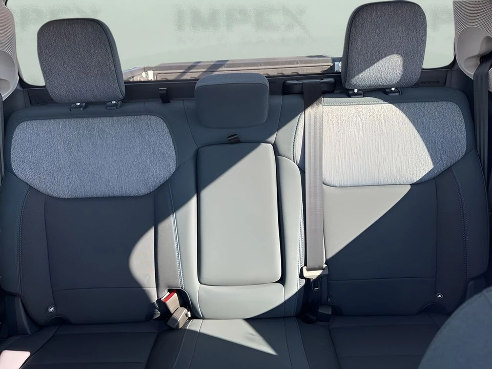 2025 Ford Maverick - Image 10 of 21