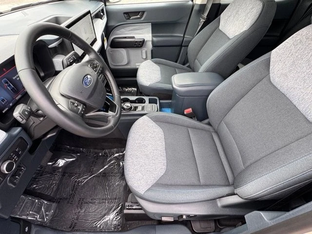 2025 Ford Maverick - Image 17 of 21