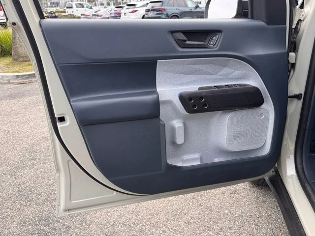 2025 Ford Maverick - Image 15 of 21
