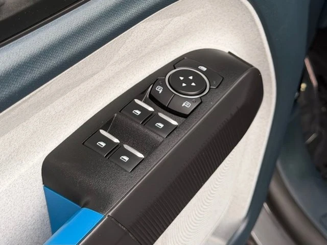 2025 Ford Maverick - Image 15 of 21
