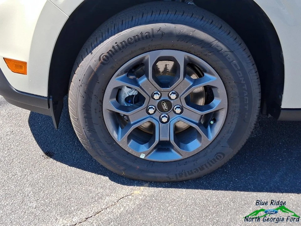 2025 Ford Maverick - Image 9 of 24