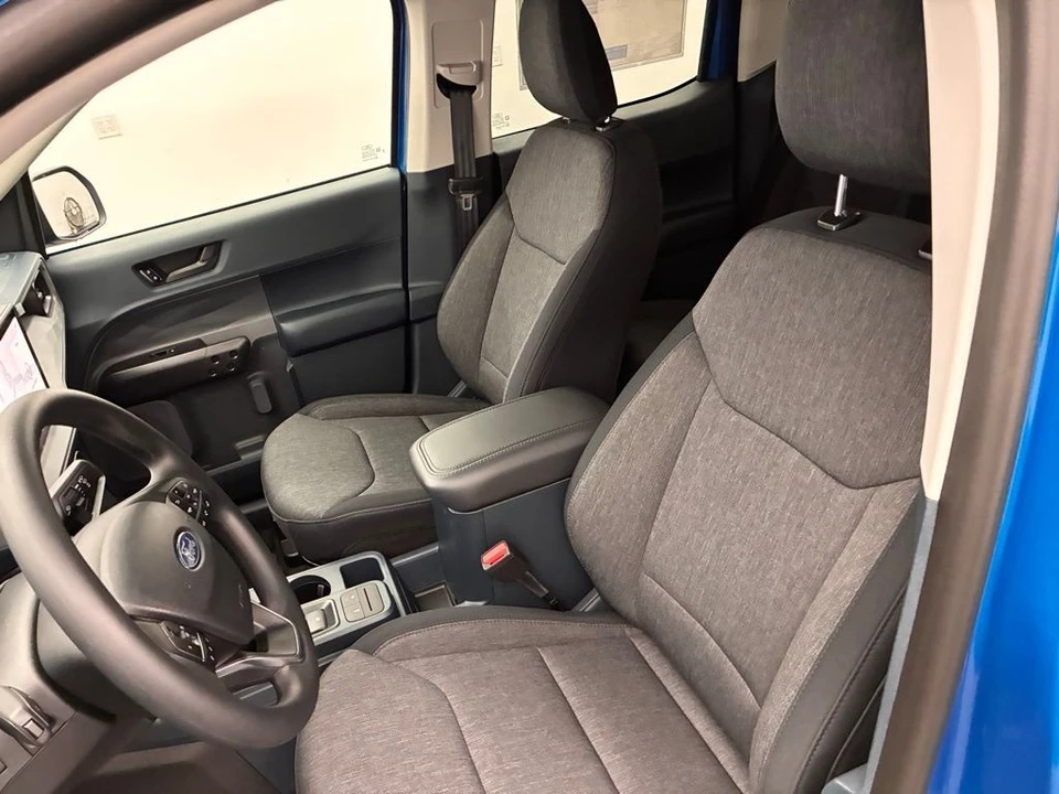 2025 Ford Maverick - Image 17 of 21
