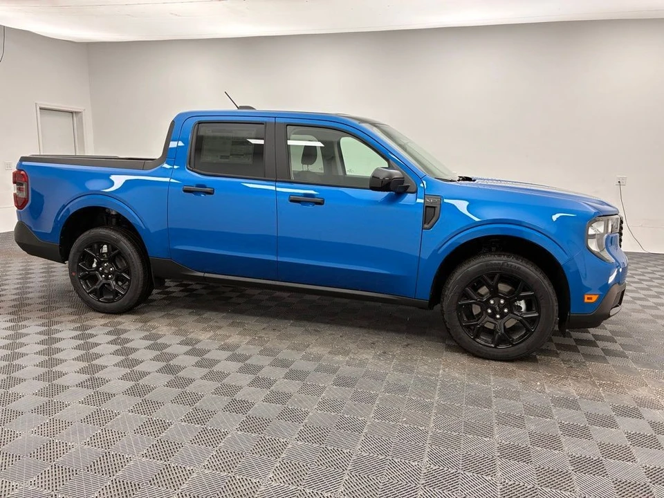2025 Ford Maverick - Image 5 of 21