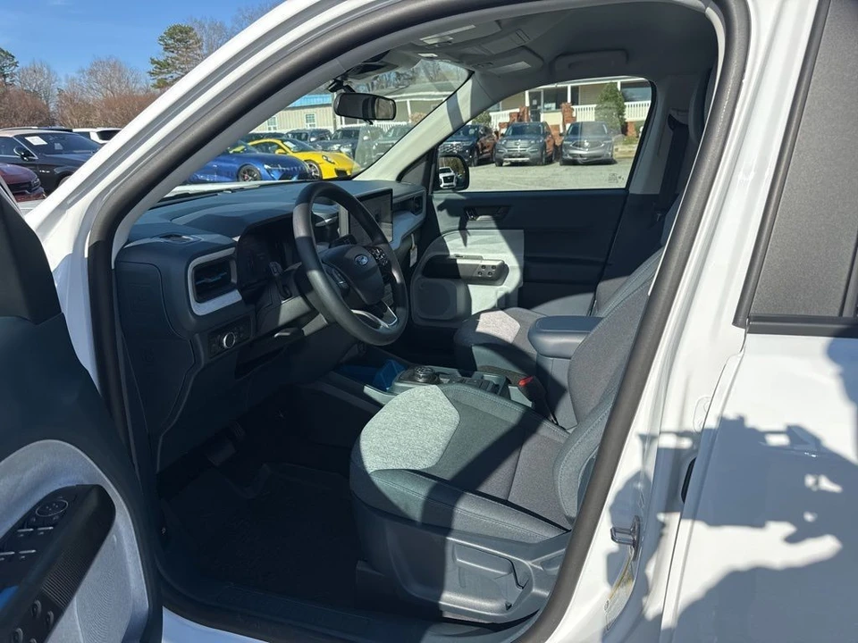 2025 Ford Maverick - Image 9 of 21