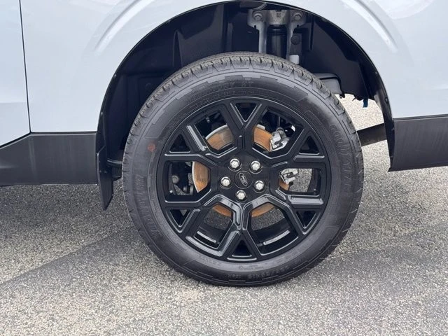 2025 Ford Maverick - Image 15 of 21