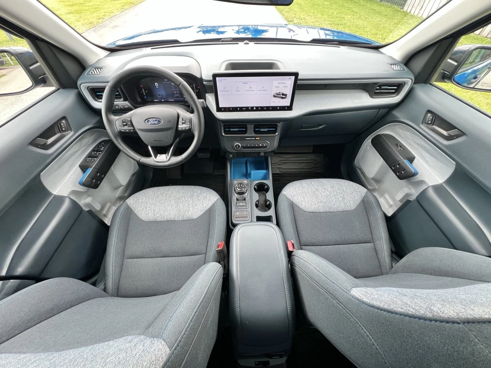 2025 Ford Maverick - Image 14 of 21