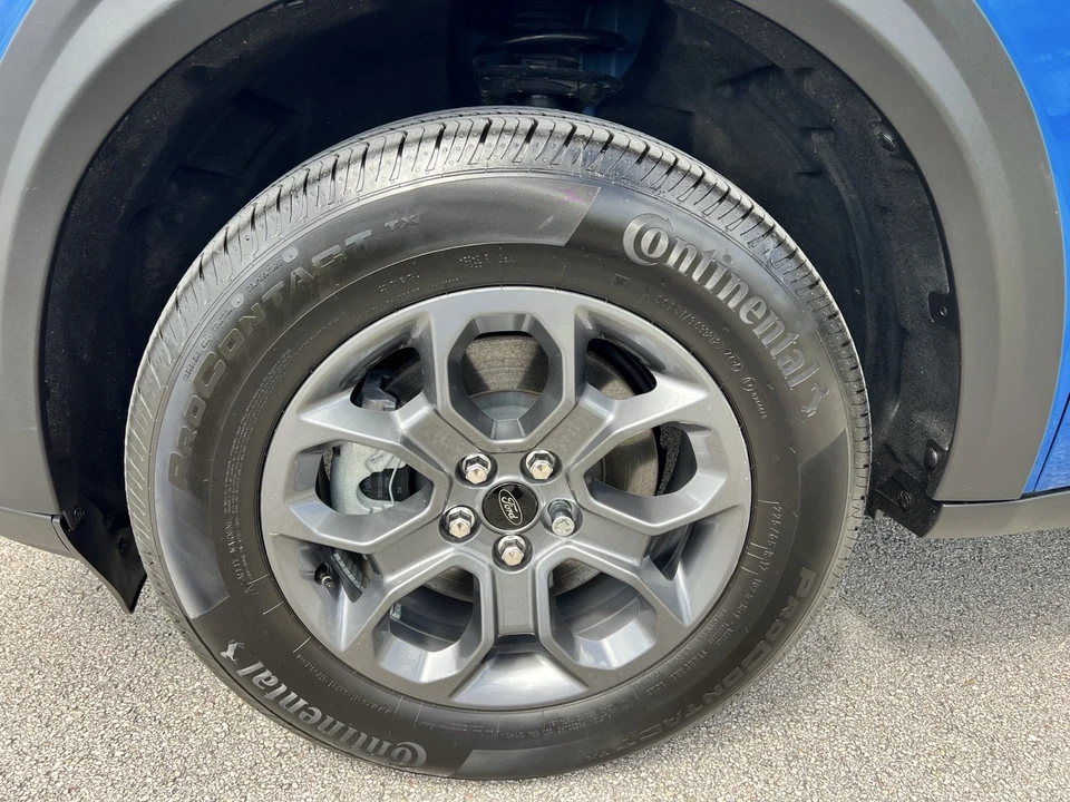 2025 Ford Maverick - Image 10 of 21