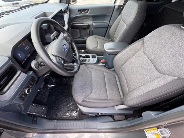 2025 Ford Maverick - Image 16 of 29